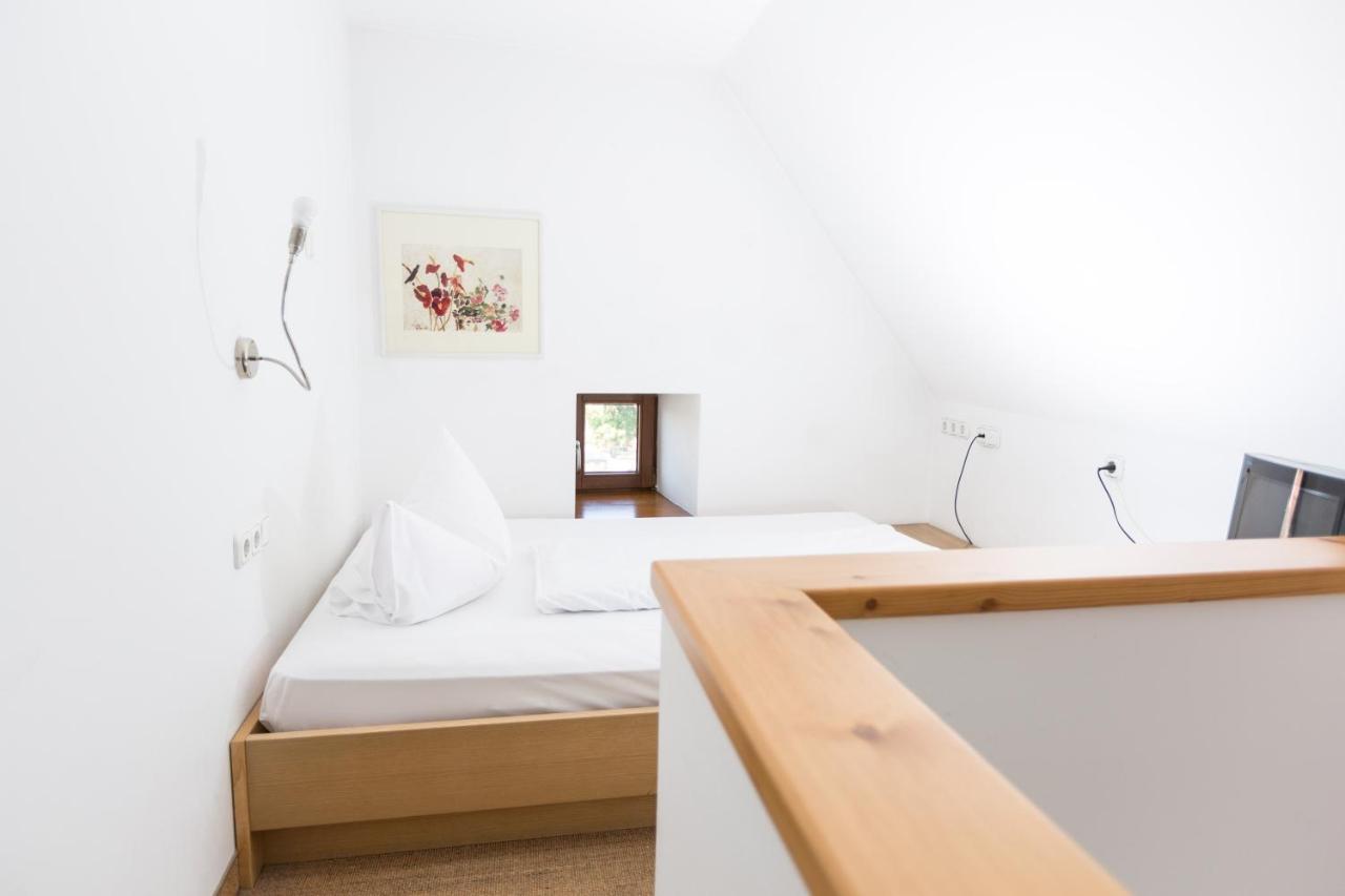 Hotel Klostergasthof Thierhaupten ภายนอก รูปภาพ